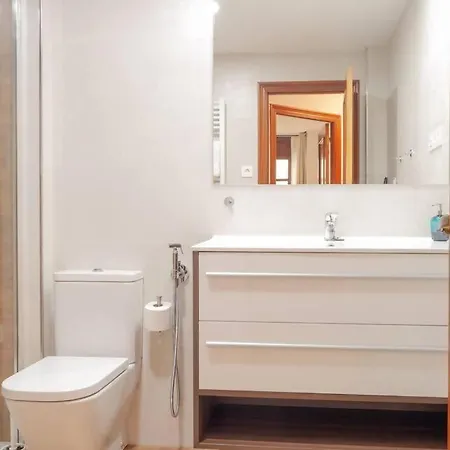 Διαμέρισμα Avg Begona 4 Centro